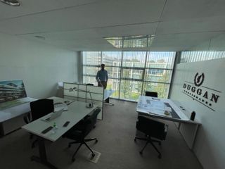 Foto 8 de Oficina en alquiler en Skayglass 1, Manuel Alberti
