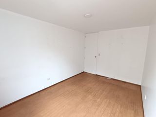 Foto 7 de VENTA DPTO 76m2 en 3ER PISO CONDOMINIO GAREZON CERCADO