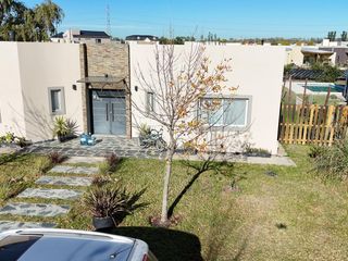 Foto 2 de Venta Casa en Santa Isabel Etapa 2 Maschwitz EC