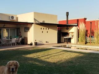 Foto 3 de Venta Casa en Santa Isabel Maschwitz EC