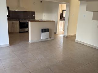 Foto 9 de Casa en Alquiler de 3 dormitorios en Los Sueños, Valle Escondido