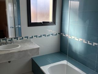Foto 12 de Casa en Alquiler de 3 dormitorios en Los Sueños, Valle Escondido