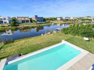 Foto 45 de Casa en Venta con tres habitaciones barrio Ceibos Puertos del Lago