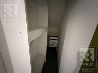 Foto 13 de Casa alquiler Belgrano, 3 dormitorios, 3 baños, cochera x 3 autos y patio con parrilla
