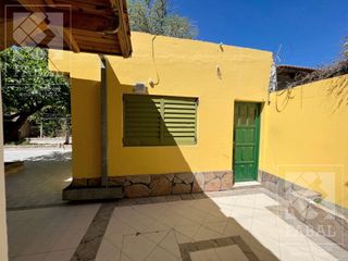 Foto 20 de Casa alquiler Belgrano, 3 dormitorios, 3 baños, cochera x 3 autos y patio con parrilla