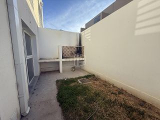 Foto 19 de Alquiler - Dúplex de 2 Dormitorios en Barrio Los Olmos  - A043