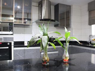 Foto 11 de Casa en venta de 4 pisos a espaldas del Mall Aventuira de SJL