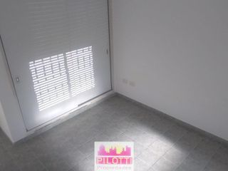 Foto 10 de Departamento en alquiler de 1 dormitorio en Universitario