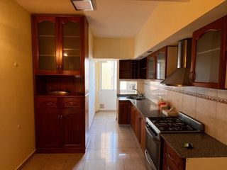 Foto 5 de Departamento en alquiler de 3 dormitorios c/ cochera en Centro