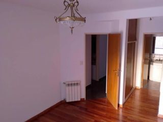 Foto 3 de Departamento en venta en Ramos Mejia Sur