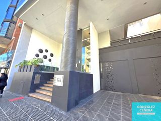 Foto 2 de Departamento en alquiler de 2 dormitorios c/ cochera en Centro