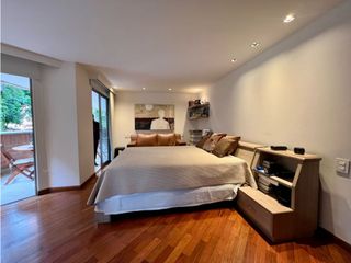 Foto 10 de Venta apartamento con terraza sector Catay El Poblado.