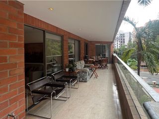 Foto 7 de Venta apartamento con terraza sector Catay El Poblado.