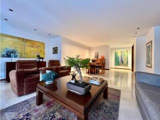Foto 1 de Venta apartamento con terraza sector Catay El Poblado.