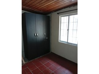 Foto 5 de ALQUILER APARTAMENTO DUPLEX CALI BARRIO  GUADUALES