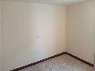 Foto 4 de ALQUILER APARTAMENTO DUPLEX CALI BARRIO  GUADUALES