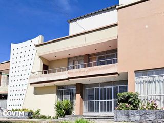 Foto 2 de Casa en Alquiler o Venta en la Variante de Uchumayo