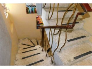 Foto 7 de VENTA CASA COMERCIAL ESQUINERA  EN SANTO DOMINGO