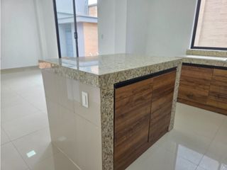 Foto 12 de VENTA CASA NUEVA CON PISCINA EN PLAZA ASTURIAS SANTO DOMINGO