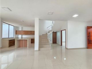 Foto 4 de VENTA CASA NUEVA CON PISCINA EN PLAZA ASTURIAS SANTO DOMINGO
