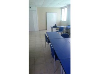 Foto 2 de Casa en Alquiler - Kennedy Vieja | Uso de Suelo Comercial