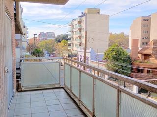 Foto 18 de Departamento en Alquiler en Adrogue