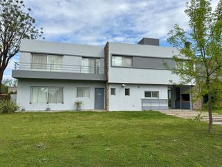 Foto 3 de Venta Casa en Haras  Santa Maria La Caballeriza Escobar YM