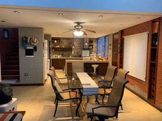 Foto 4 de Alquiler  Espectacular Casa-Quinta en El Encon