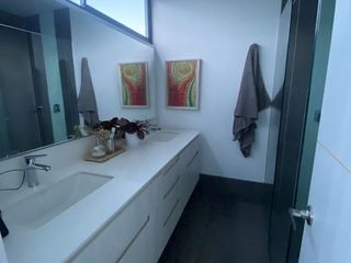 Foto 11 de Venta de apartamento moderno y Lujoso en Linares Poblado