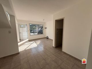 Foto 5 de Villa Allende Centro, alquiler dúplex dos dormitorios, con cochera