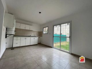 Foto 13 de Villa Allende Centro, alquiler dúplex dos dormitorios, con cochera