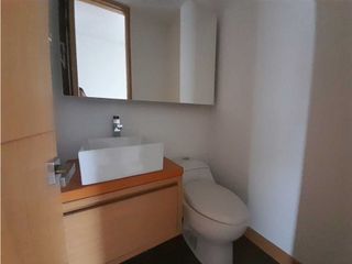 Foto 9 de Alquiler  Apartamento Poblado Lalinde 9289893 DL
