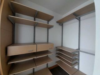 Foto 14 de Alquiler  Apartamento Poblado Lalinde 9289893 DL