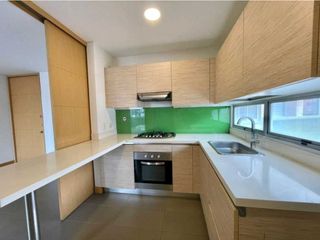 Foto 7 de Alquiler  Apartamento Poblado Lalinde 9289893 DL