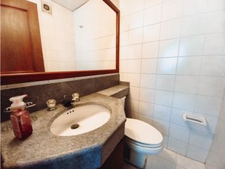 Foto 9 de SE VENDE OFICINA EN SANTA BRBARA