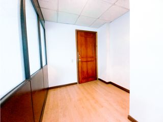 Foto 8 de SE VENDE OFICINA EN SANTA BRBARA