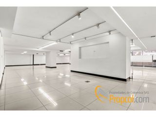 Foto 6 de OFICINA EN ARRIENDO, CALLE CIEN