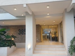 Foto 1 de Departamento en alquiler en Tigre Centro