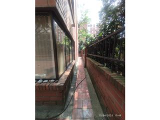 Foto 4 de VENTA DE APARTAMENTO PARA REMODELAR EN EL POBLADO SECTOR OVIEDO