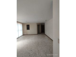 Foto 7 de VENTA DE APARTAMENTO PARA REMODELAR EN EL POBLADO SECTOR OVIEDO