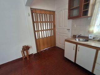 Foto 6 de PH 2 amb en  alquiler Planta alta virreyes