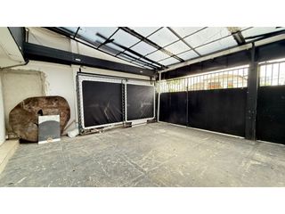 Foto 12 de Guayaquil Urdesa, Local Comercial  en Renta, 160m2, 2 Ambientes