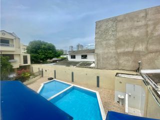 Foto 1 de Arriendo casa de tres niveles en el Pie de la Popa