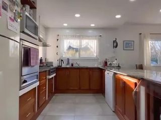 Foto 2 de Casa en venta - 4 Dormitorios 3 Baños - Verónica