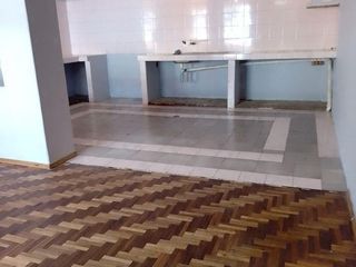 Foto 17 de Casa en venta con 4 departamentos 382.55 m2