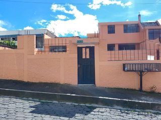 Foto 1 de Casa en venta con 4 departamentos 382.55 m2