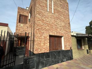 Foto 1 de Casa en  barrio primero de mayo