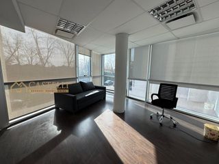 Foto 12 de Oficina en alquiler en Sky glass 2