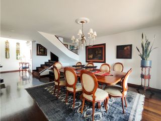 Foto 2 de Casa en venta Bosque de Pinos, Bogotá