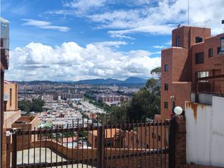 Foto 43 de Casa en venta Bosque de Pinos, Bogotá